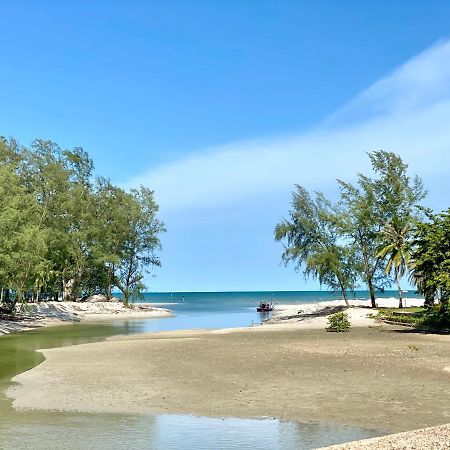 Sand-D House Pool Villa B35 At Rock Garden Beach Resort Rayong 梅尔皮姆 外观 照片